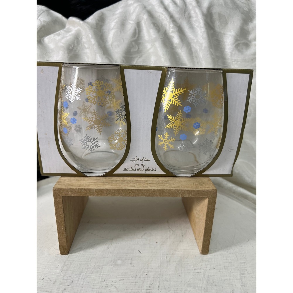 Home Essentials 20 oz Holiday Stemless Wine Glass Set of 2 Snowflake Gold Silver